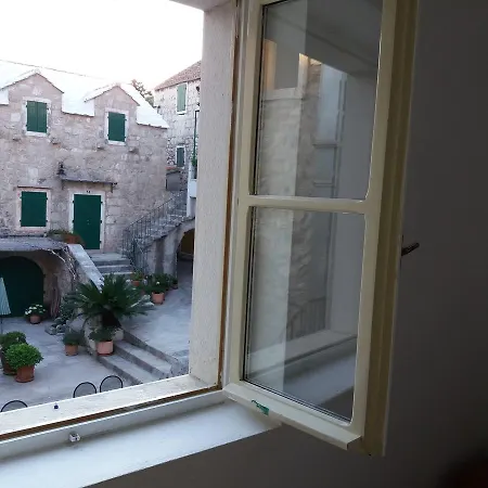 Marina Apartman