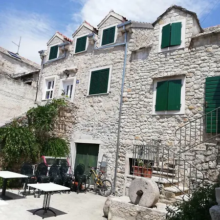 Apartman Marina