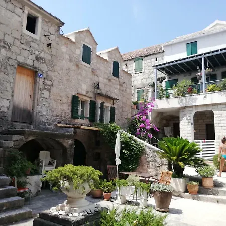 Apartman Marina