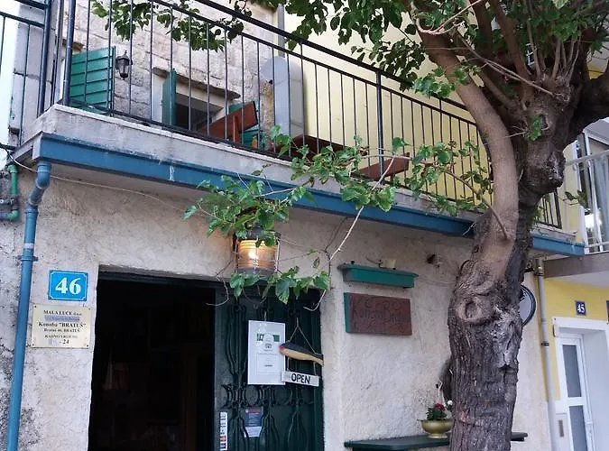 Marina * Krvavica